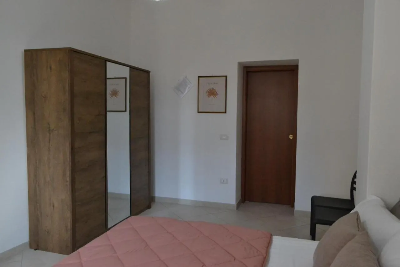 La Stanza Nel Centro Di Oristano Apartamento Itália